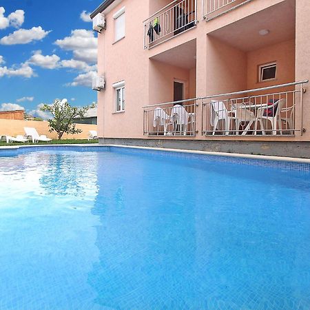 Apartments Edin 1359 Peroj Bagian luar foto