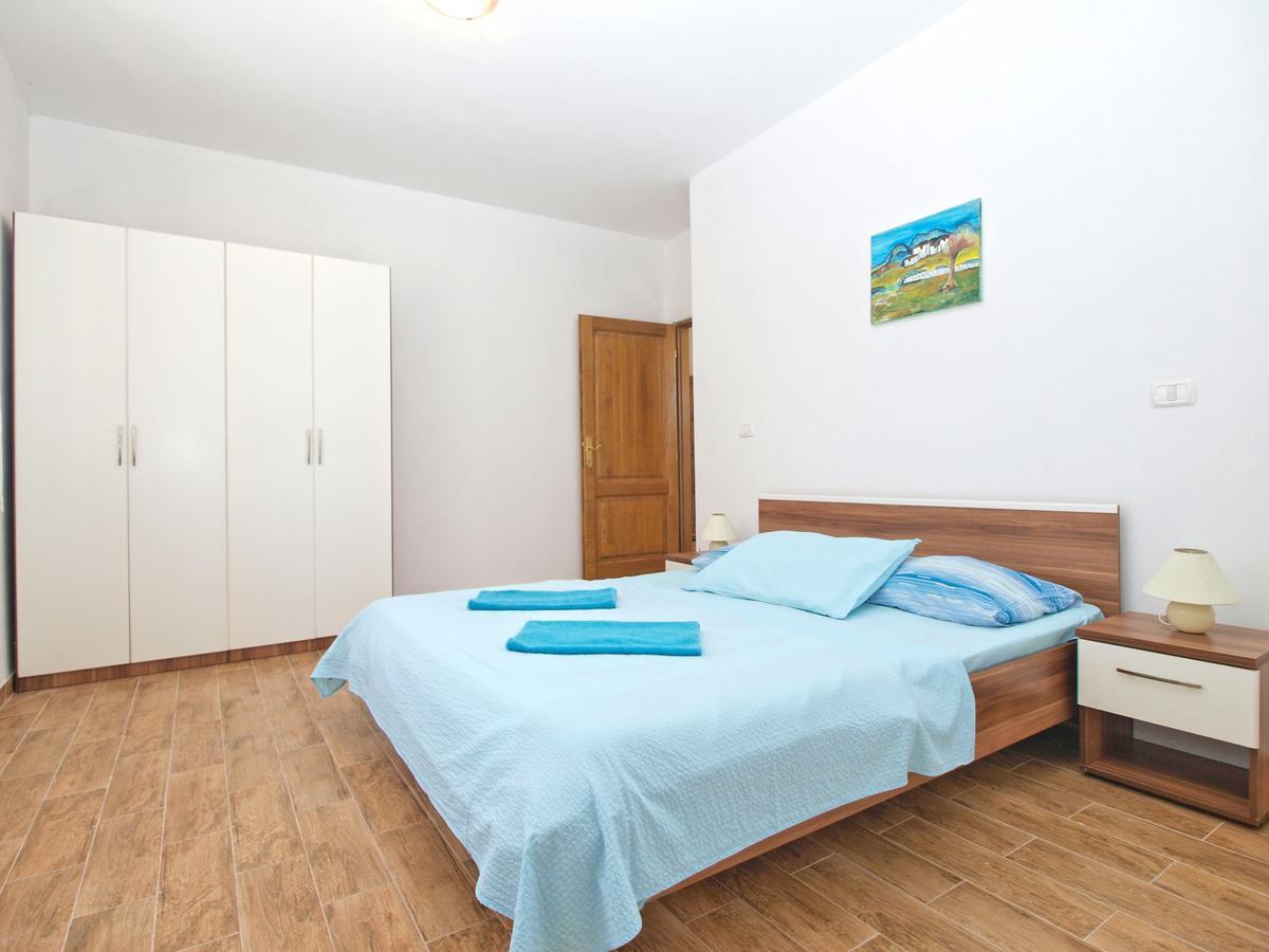 Apartments Edin 1359 Peroj Bagian luar foto