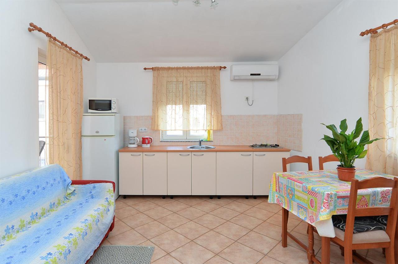 Apartments Edin 1359 Peroj Bagian luar foto