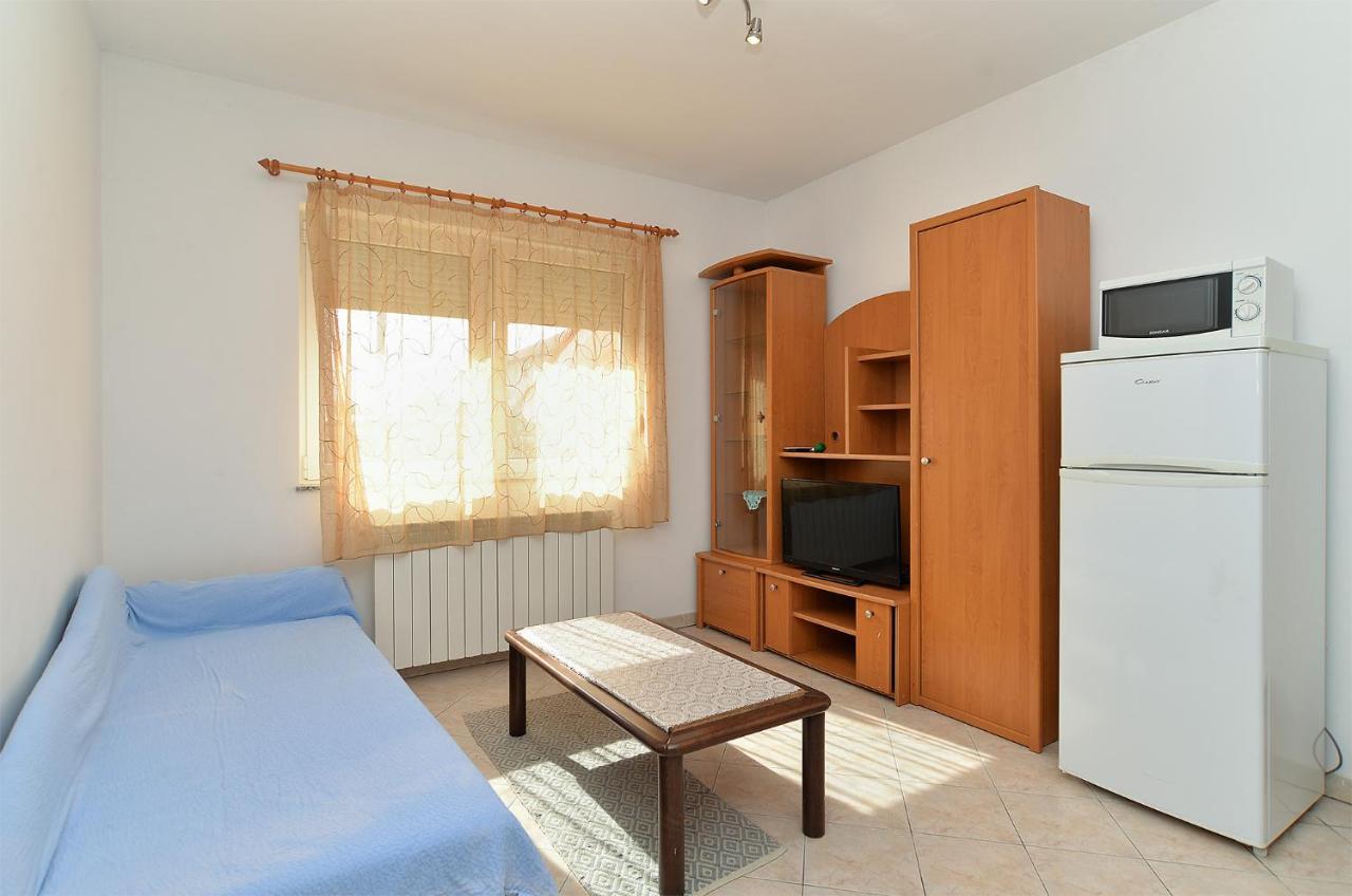 Apartments Edin 1359 Peroj Bagian luar foto